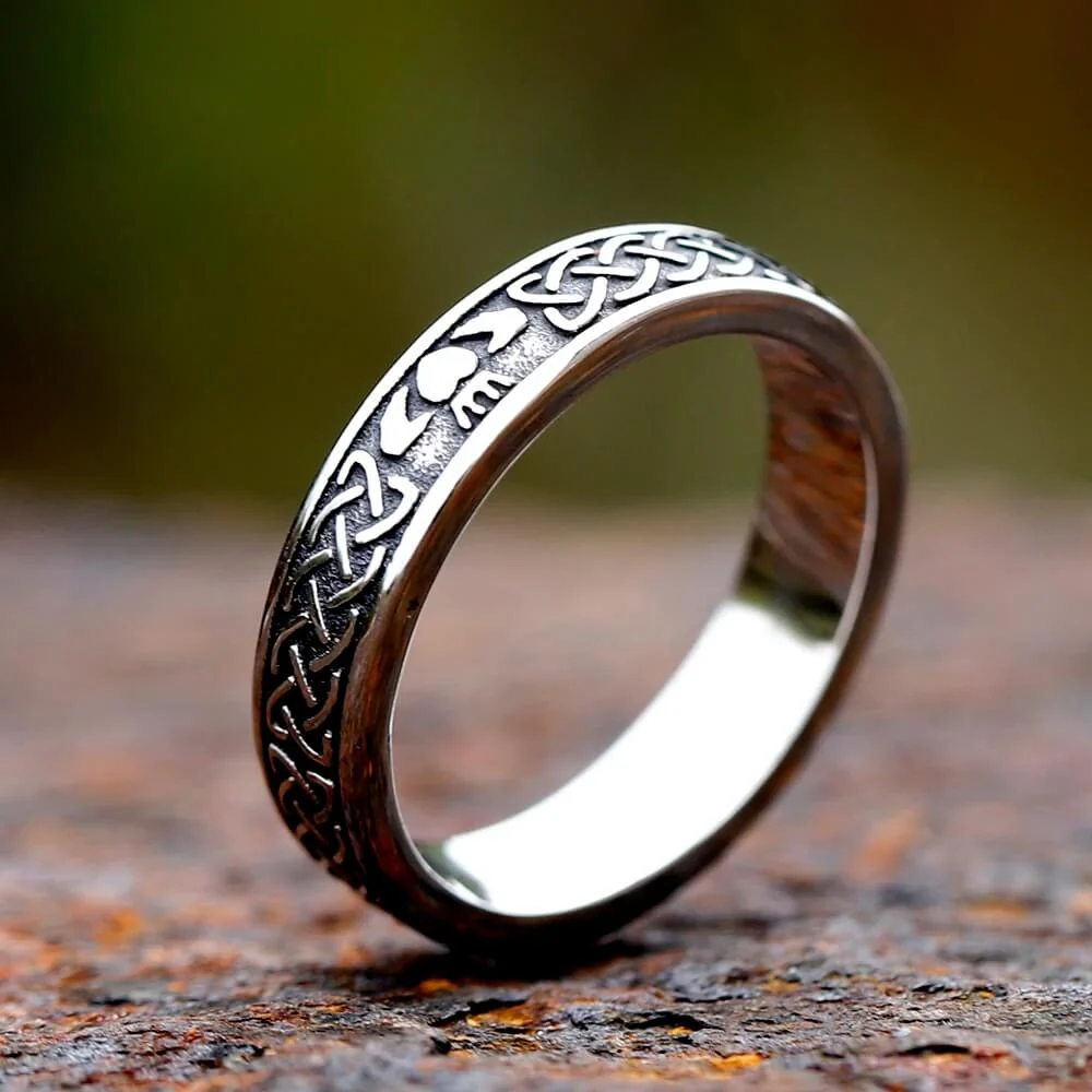 Celtic Claddagh Knot Titanium Steel Ring