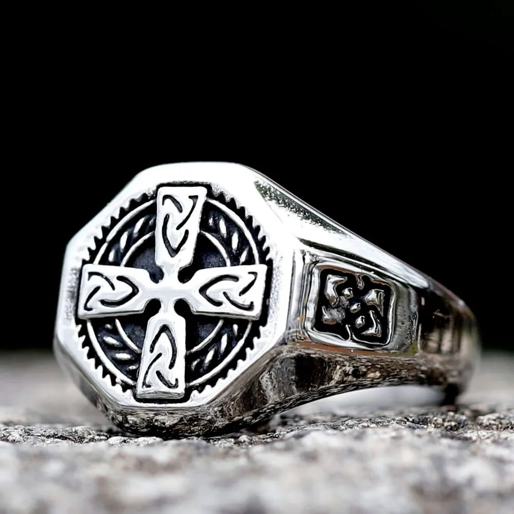 Celtic Cross Signet Ring - Image 2