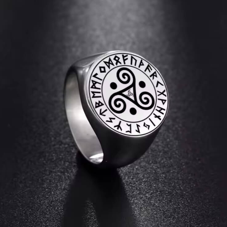 Celtic Triskele Rune Stainless Steel Ring - Image 2