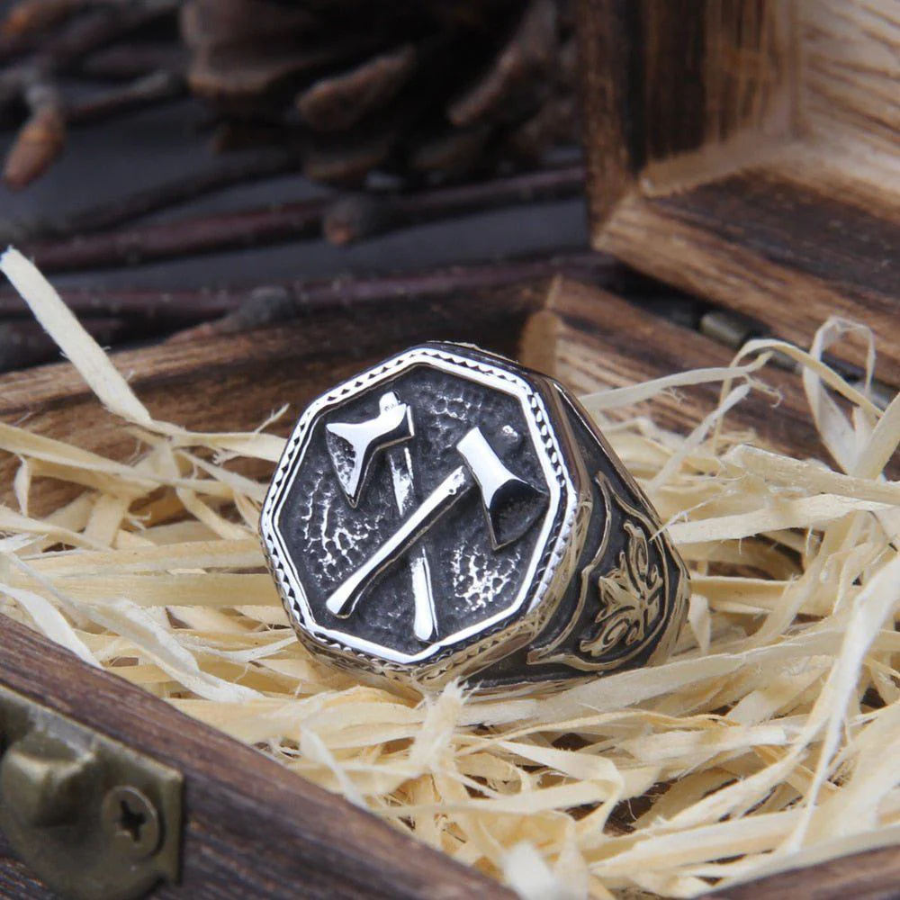 Cross Double Battle Axe Viking Ring - Image 3