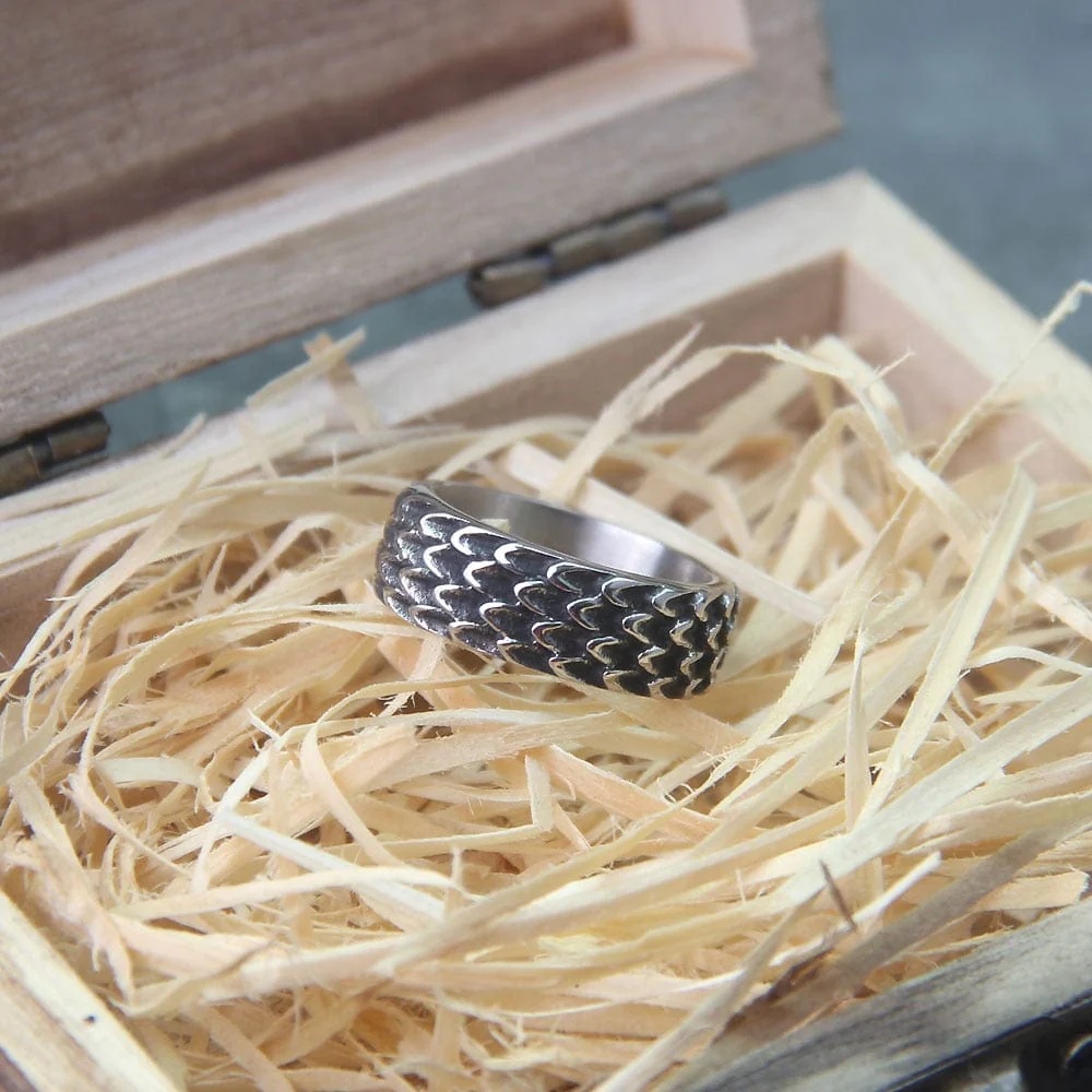Dragon Scale Modern Steel Ring - Image 5