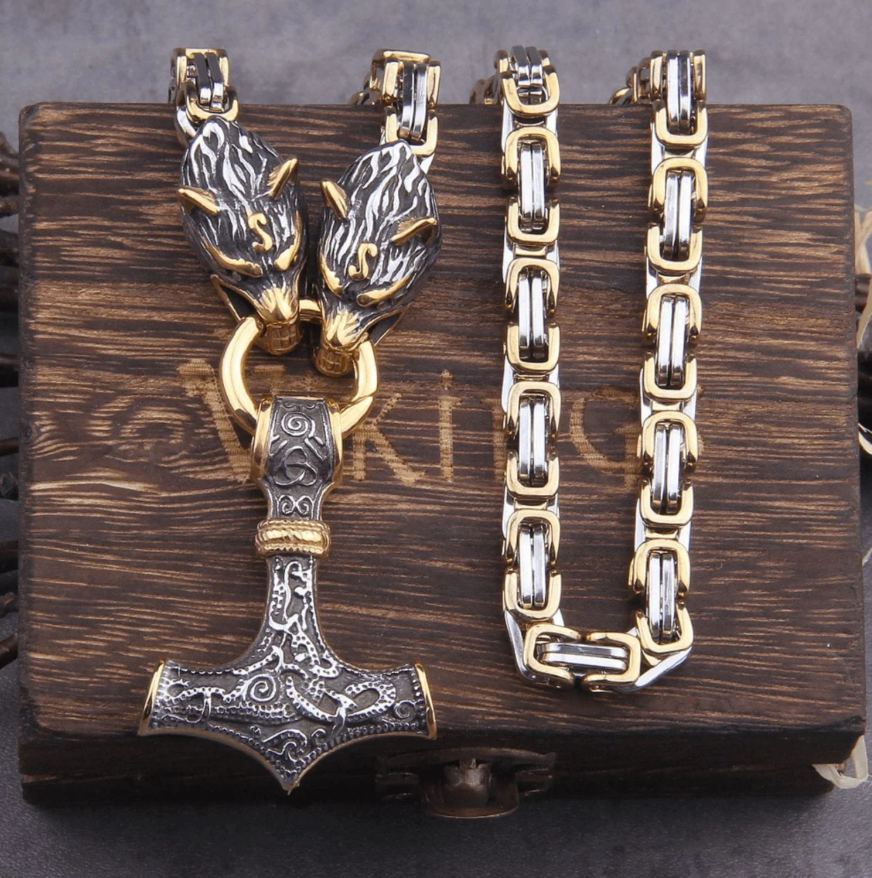 Fenrir Sun-Eater Wolf of Ragnarok Mjolnir King's Chain | Gold & Steel - Image 3