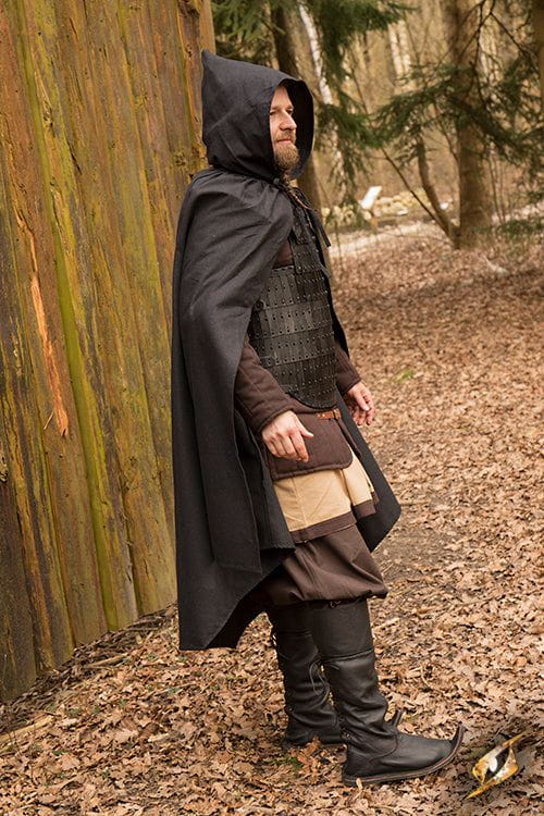 Viking Battle Cloak - Image 5