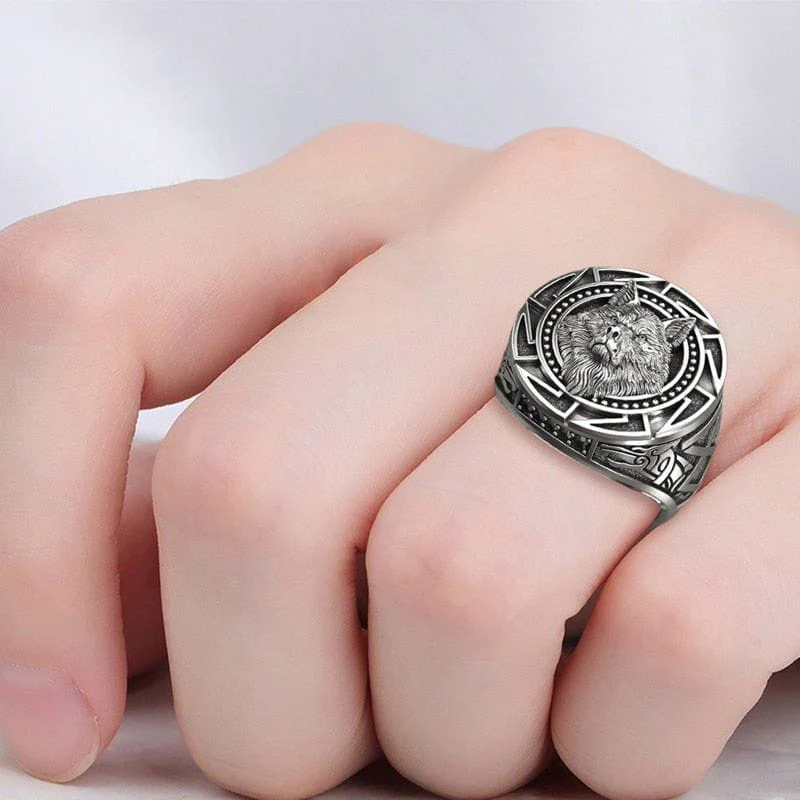 Retro Viking Wolf Head Totem Ring - Image 4