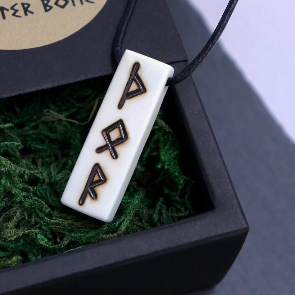 Rune Carved Viking Necklace – Deer Bone Pendant