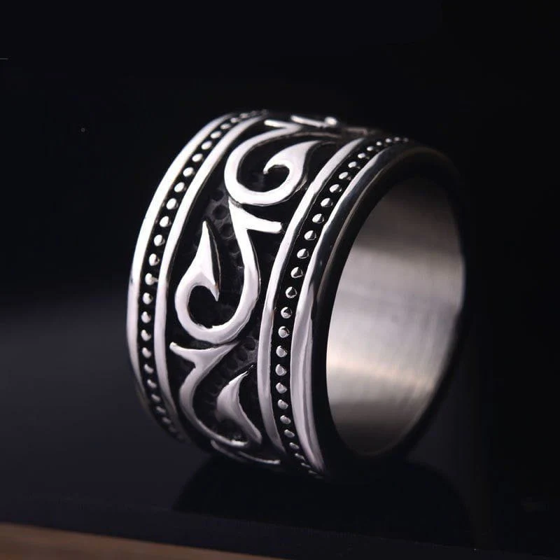 Titanium Steel Wide Nordic Viking Ring - Image 2