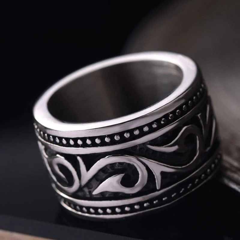 Titanium Steel Wide Nordic Viking Ring - Image 3