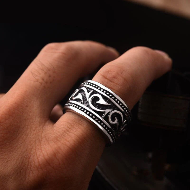 Titanium Steel Wide Nordic Viking Ring - Image 4