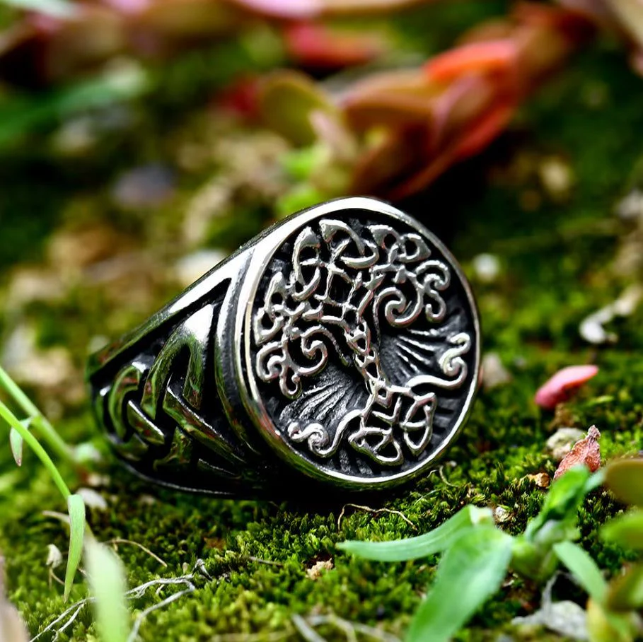 Tree of Life Knotwork Viking Ring - Image 4