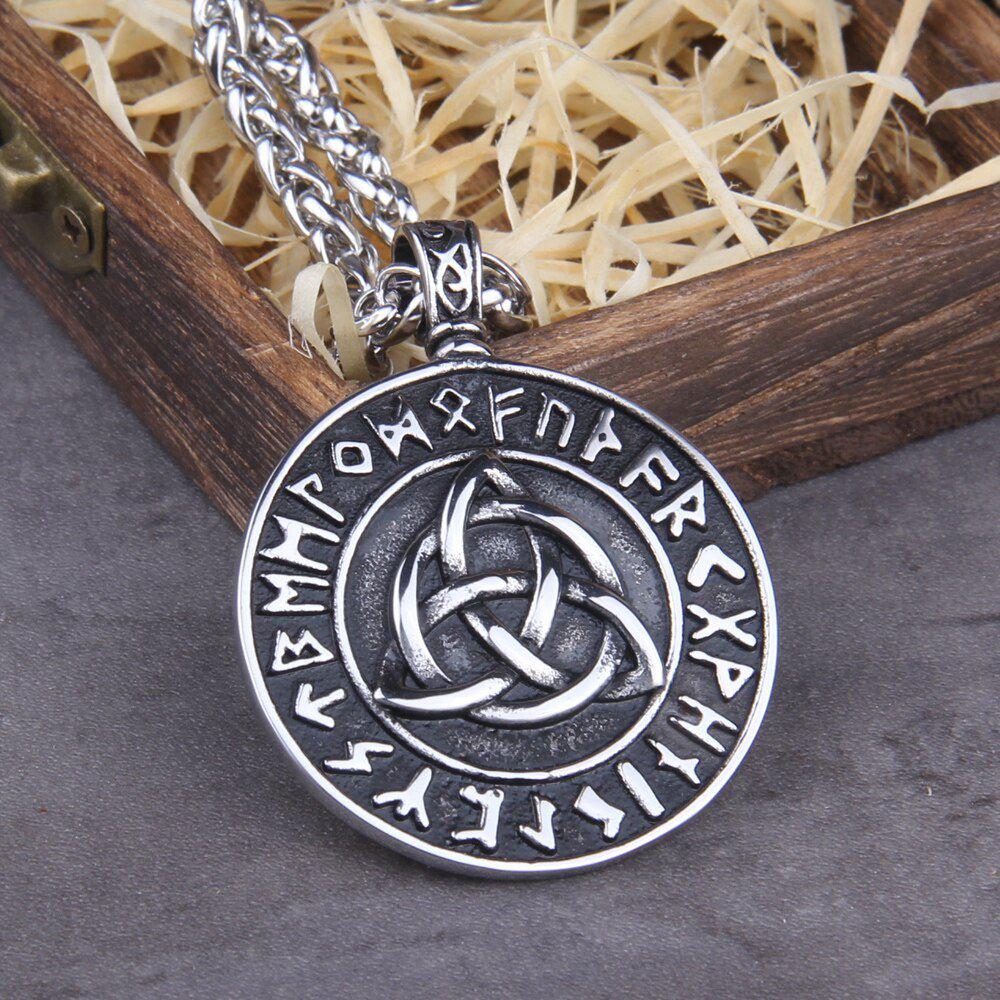 Triquetra Futhark Rune Eternity Necklace - Image 5
