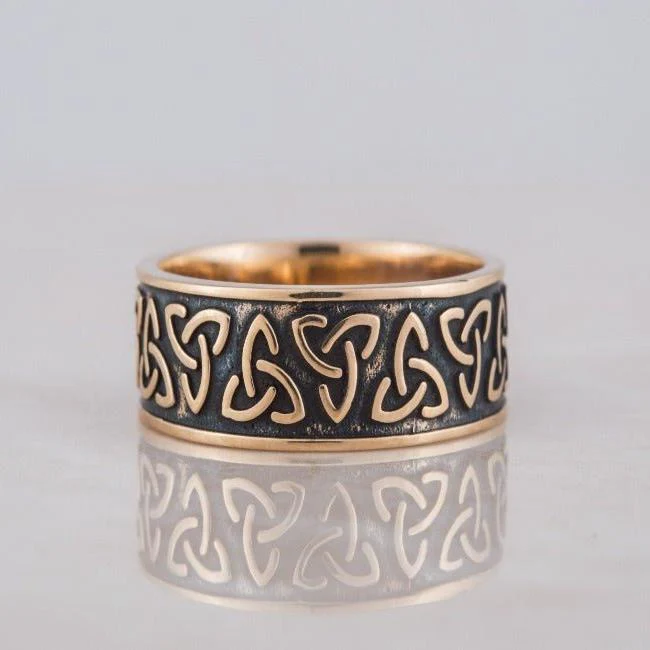 Bronze Triquetra Norse Ring | Handmade Symbolic Jewelry - Image 4