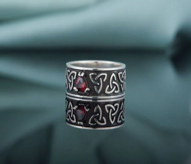 Triquetra Symbol Ring with Red Cubic Zirconia Sterling Silver Celtic Ring - Image 4