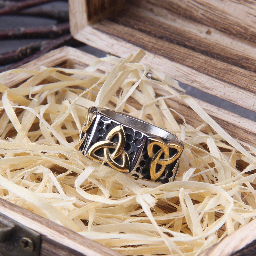 Bold Geometric Triquetra Viking Ring - Image 3