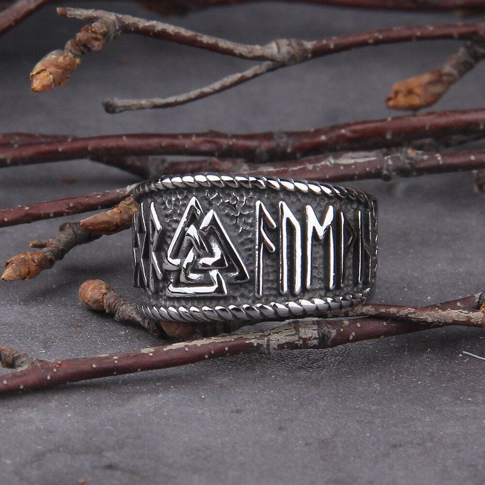 Valknut Ring with Futhark Band - Image 2