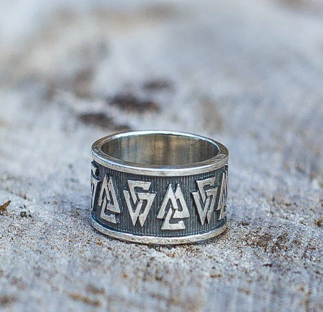 Valknut Symbol Ring Sterling Silver Viking Ring - Image 2