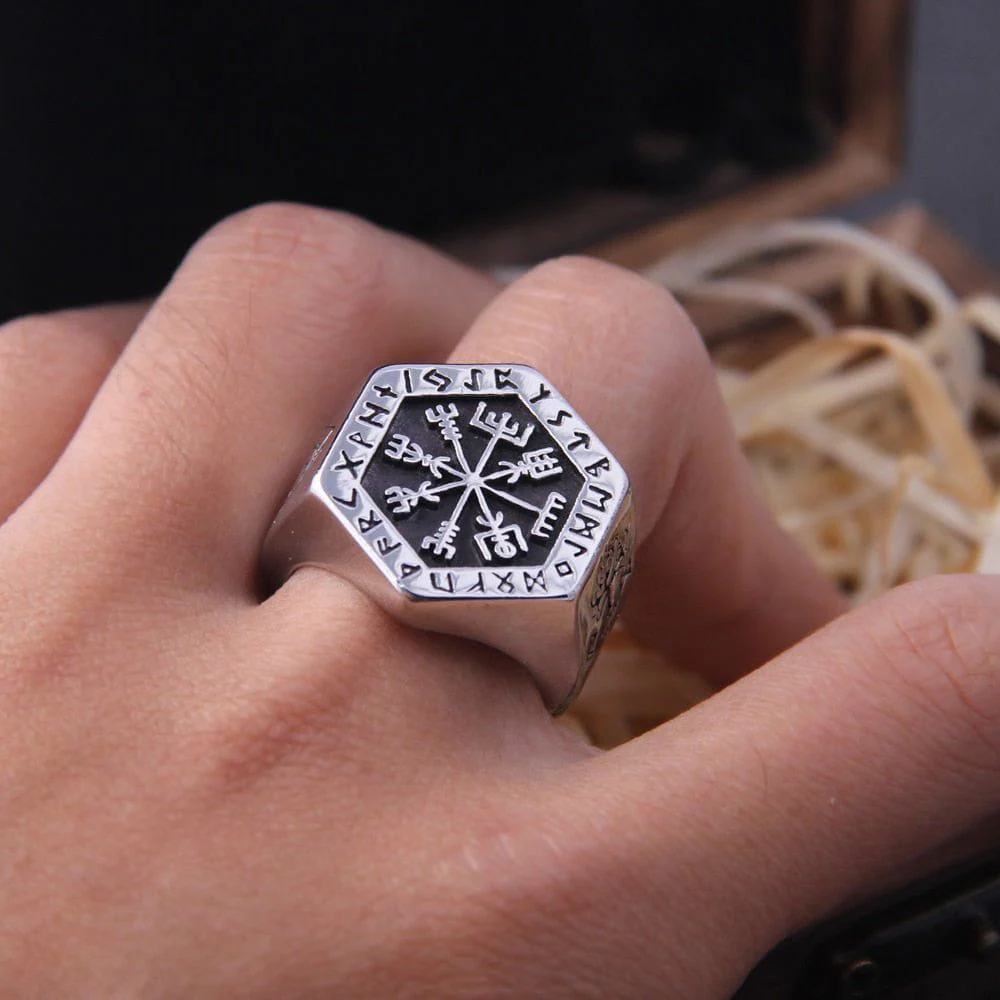 Hexagon Steel Viking Compass Vegvisir Ring - Image 3