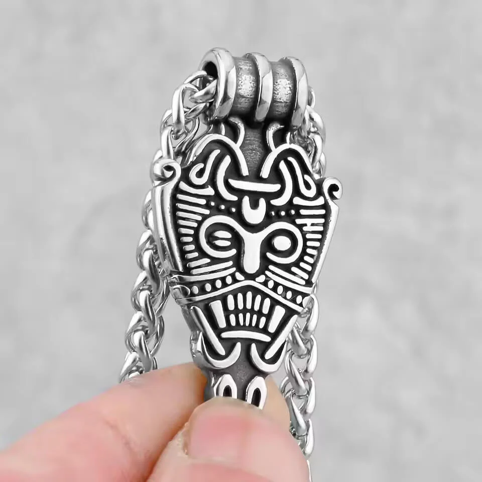 Viking Odin Mask Arrowhead Necklace - Image 2
