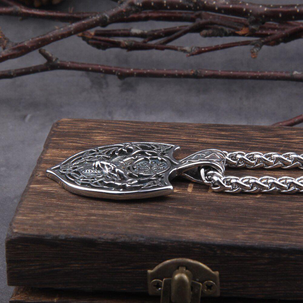 Viking Stag Shield Protection Necklace - Image 5