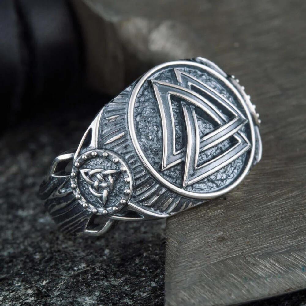 Viking Odin's Knot Valknut Ring Sterling Silver - Image 2