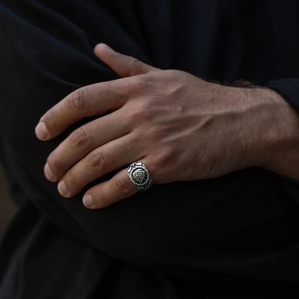 Viking Valknut Raven Silver Statement Ring - Image 4