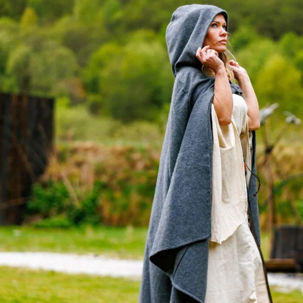 Viking Wool Cloak with Long Buttons | Short Hood - Image 4